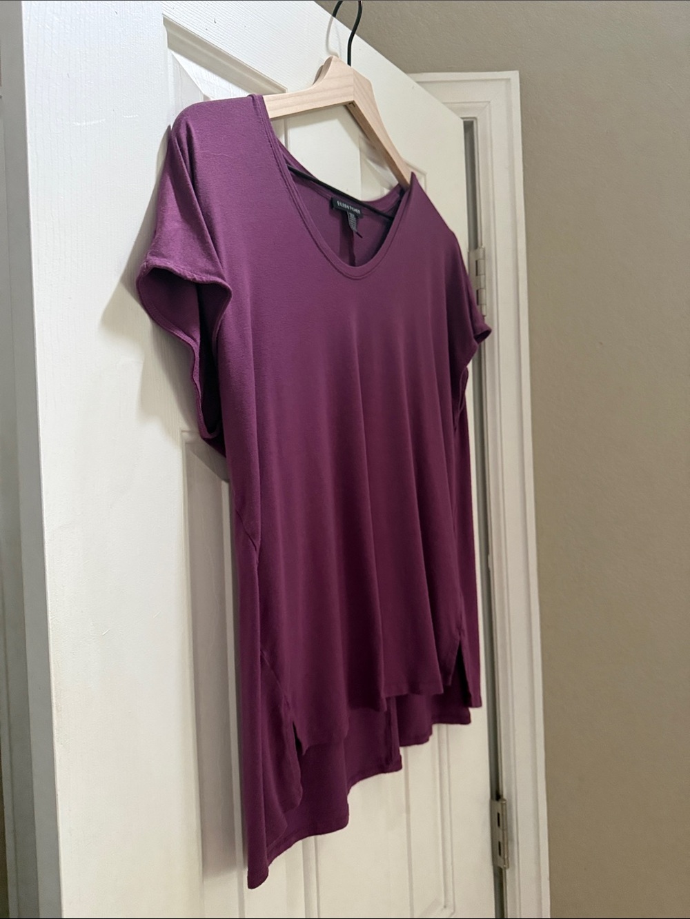 Eileen Fisher Plum Short-Sleeve V-Neck Top T-Shirt - Picture 3 of 8